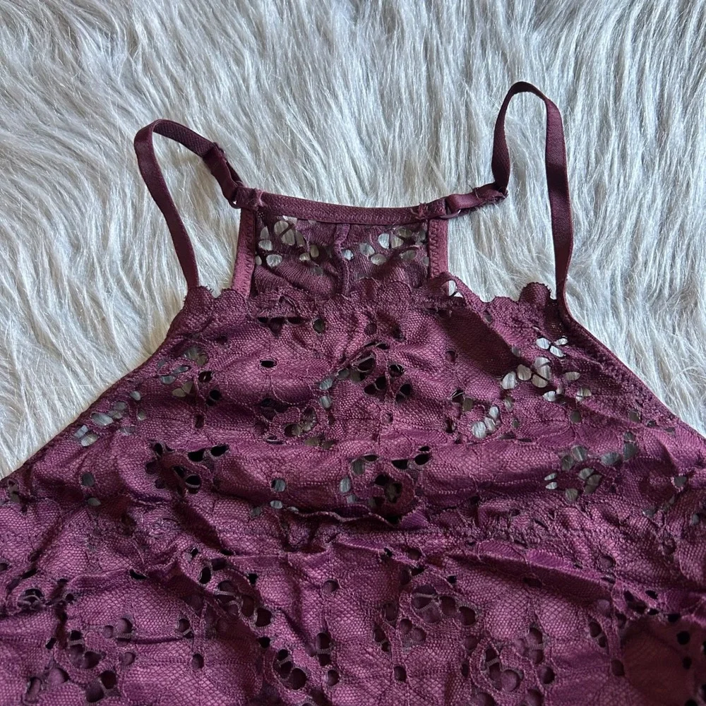 Aerie‎ Wireless Bralette Womens Size Medium Floral Lace High Neck Wirefree